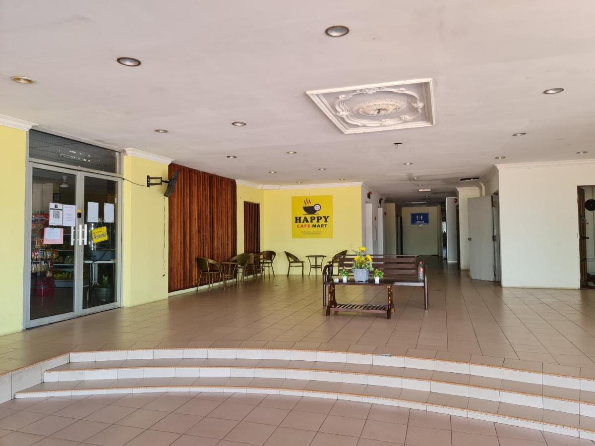 Sunshine Bay Resort Port Dickson Extérieur photo