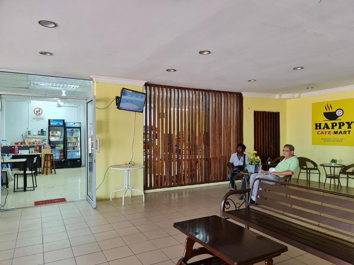 Sunshine Bay Resort Port Dickson Extérieur photo